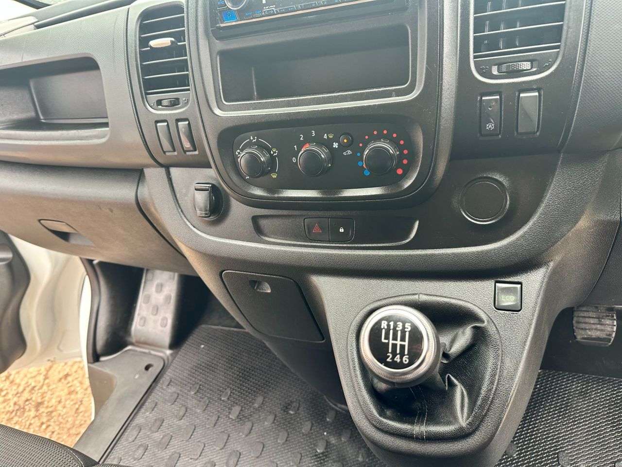 2021 RENAULT TRAFIC 2021 RENAULT TRAFIC
