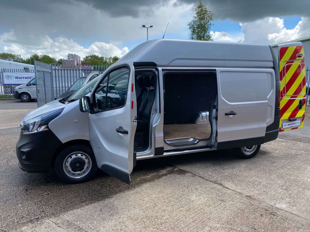 2018 VAUXHALL VIVARO 2018 VAUXHALL VIVARO