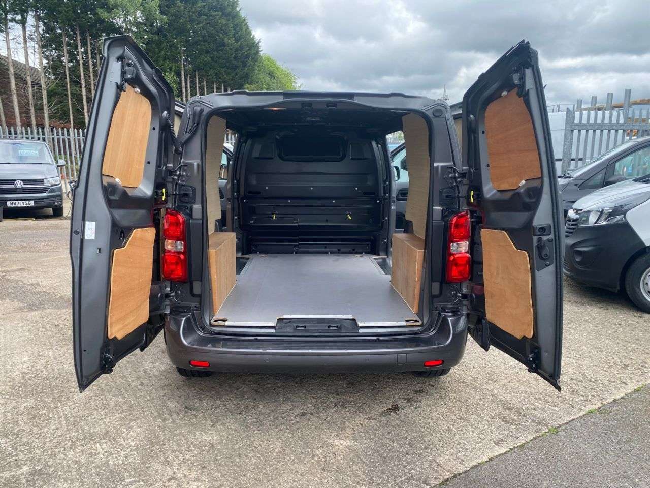 2021 VAUXHALL VIVARO 2021 VAUXHALL VIVARO