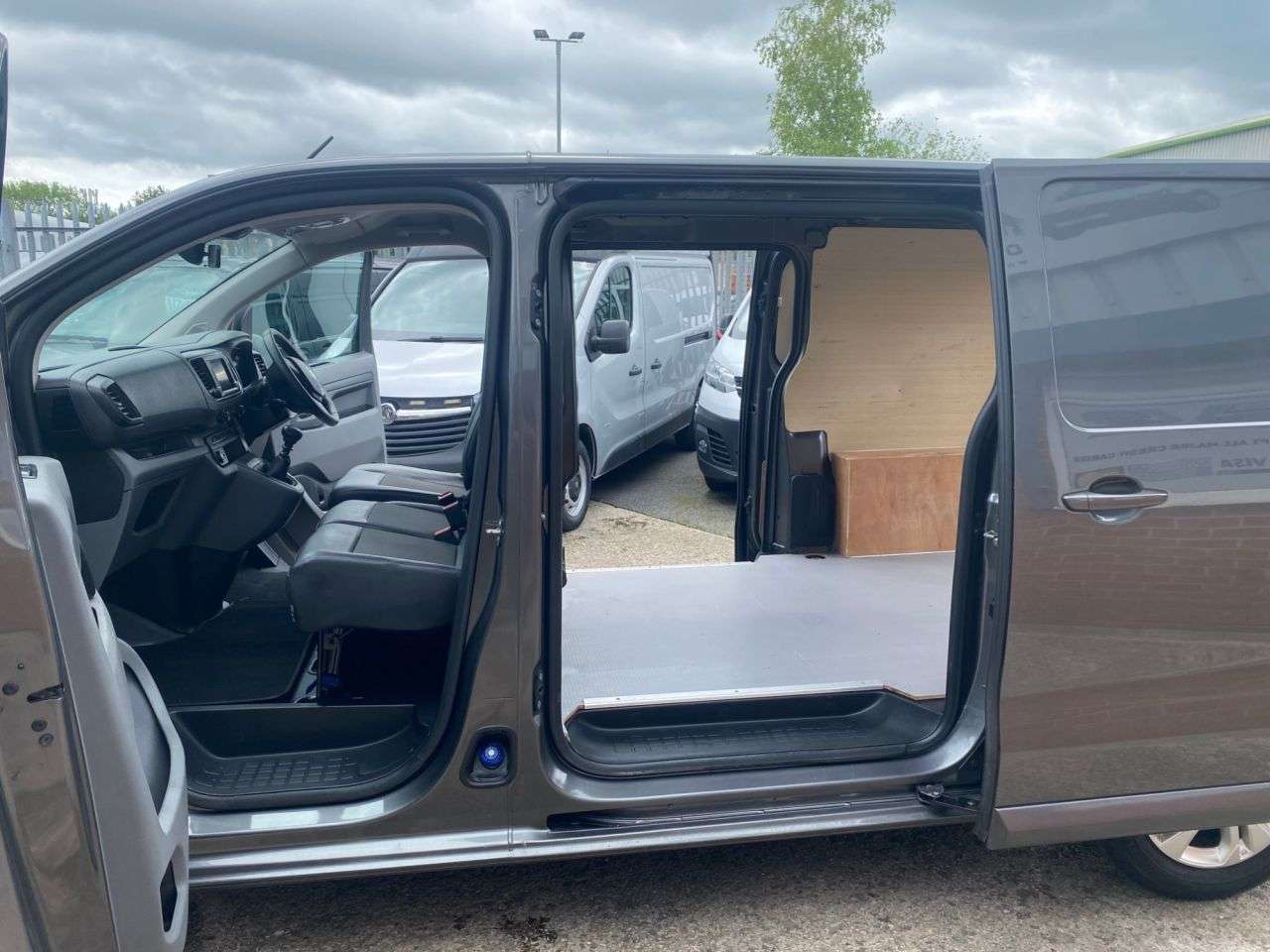 2021 VAUXHALL VIVARO 2021 VAUXHALL VIVARO