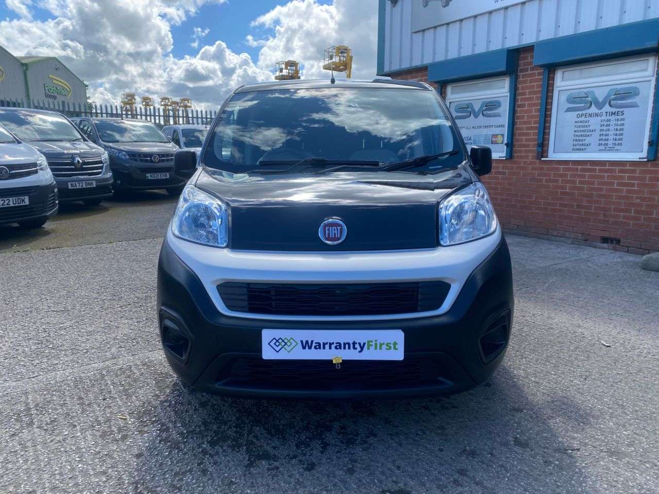 A 2019 FIAT FIORINO 1.4 8v TECNICO VAN 5dr PETROL Euro 6 (75 bhp) VERY LOW 18K MILES A 2019 FIAT FIORINO 1.4 8v TECNICO VAN 5dr PETROL Euro 6 (75 bhp) VERY LOW 18K MILES