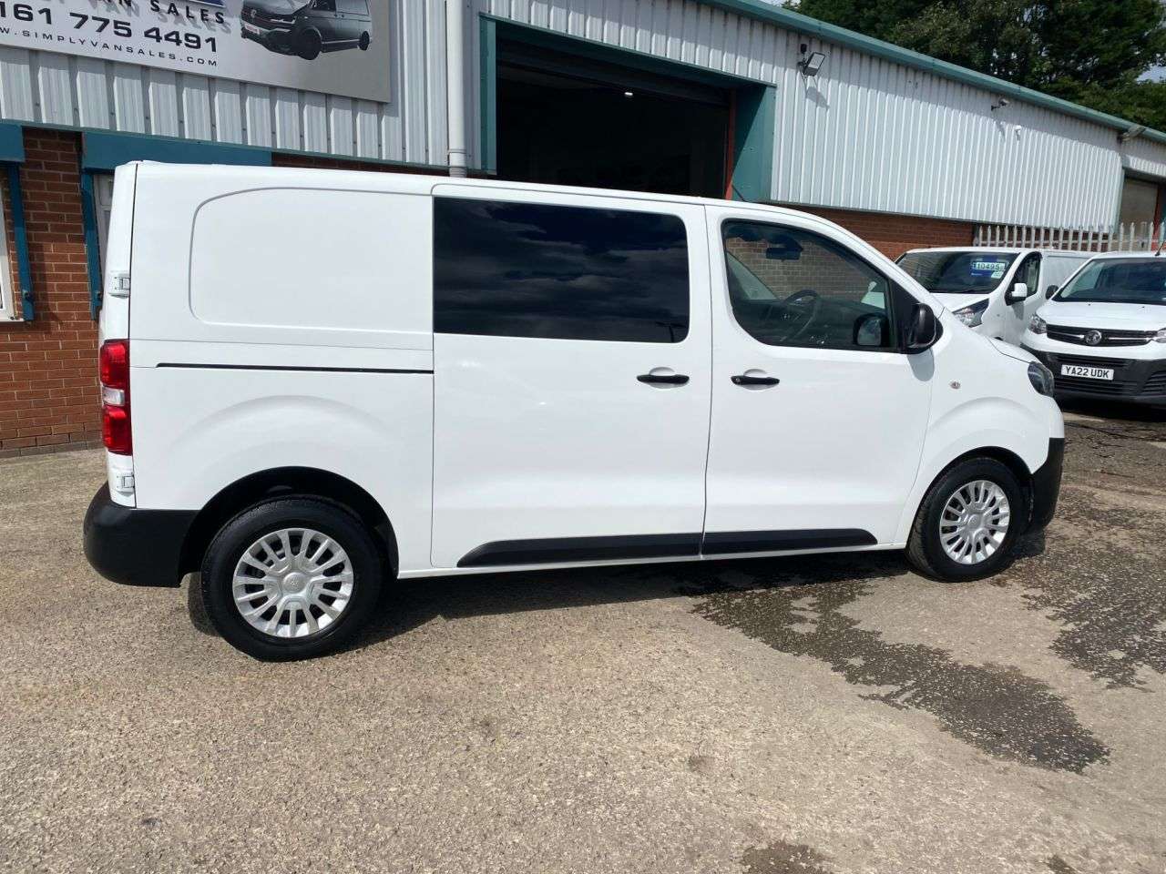 2020 TOYOTA PROACE 2020 TOYOTA PROACE