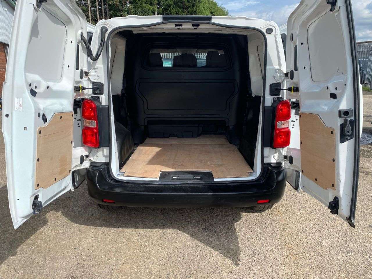 2020 TOYOTA PROACE 2020 TOYOTA PROACE