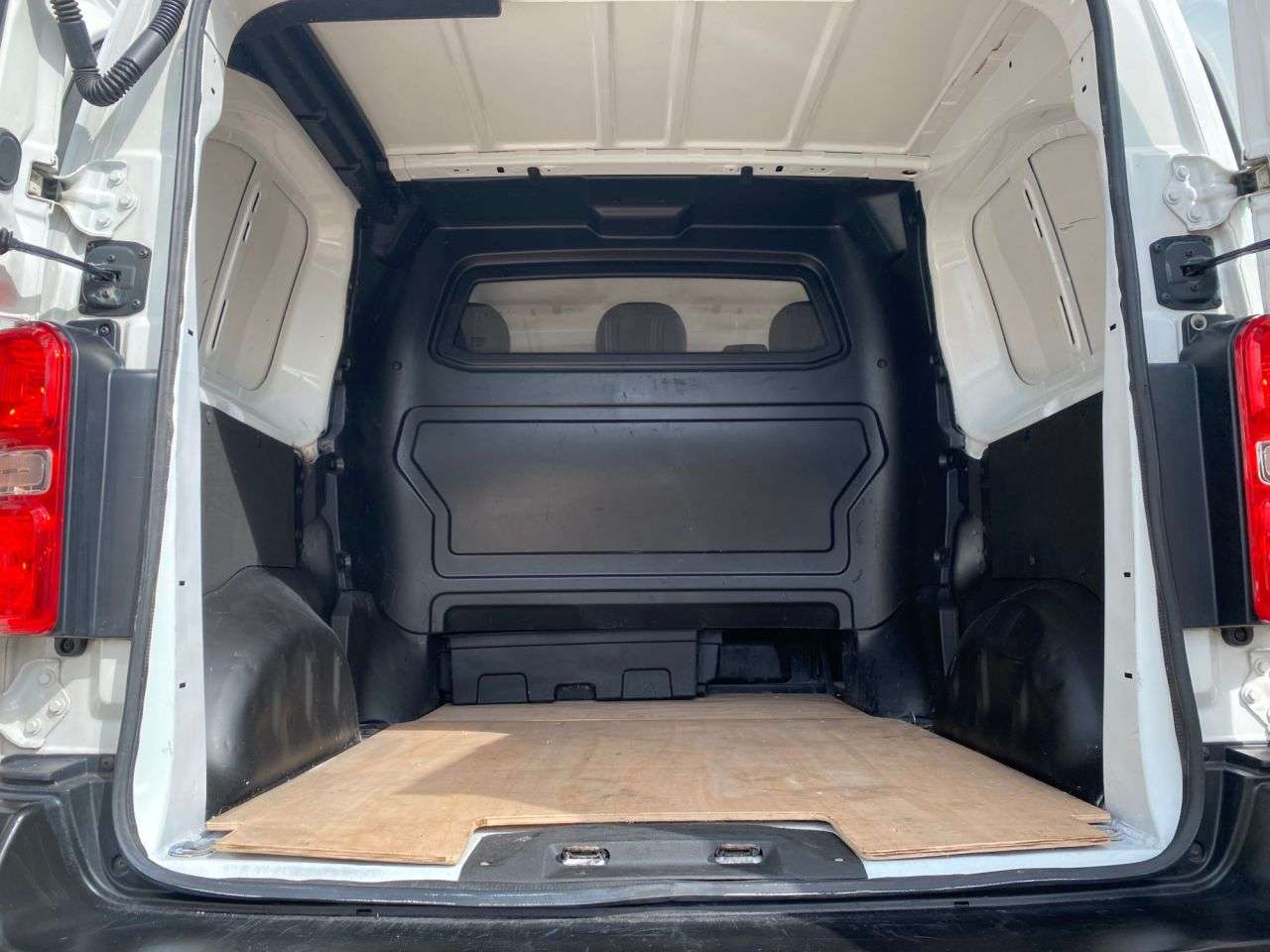 2020 TOYOTA PROACE 2020 TOYOTA PROACE