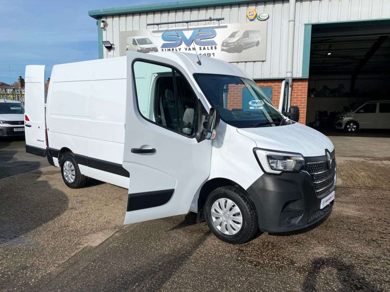 2021 RENAULT MASTER 2021 RENAULT MASTER
