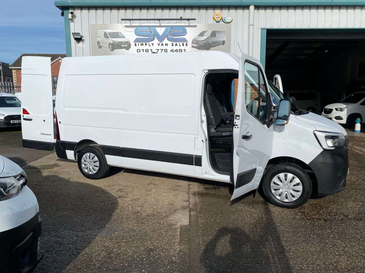 2021 RENAULT MASTER 2021 RENAULT MASTER