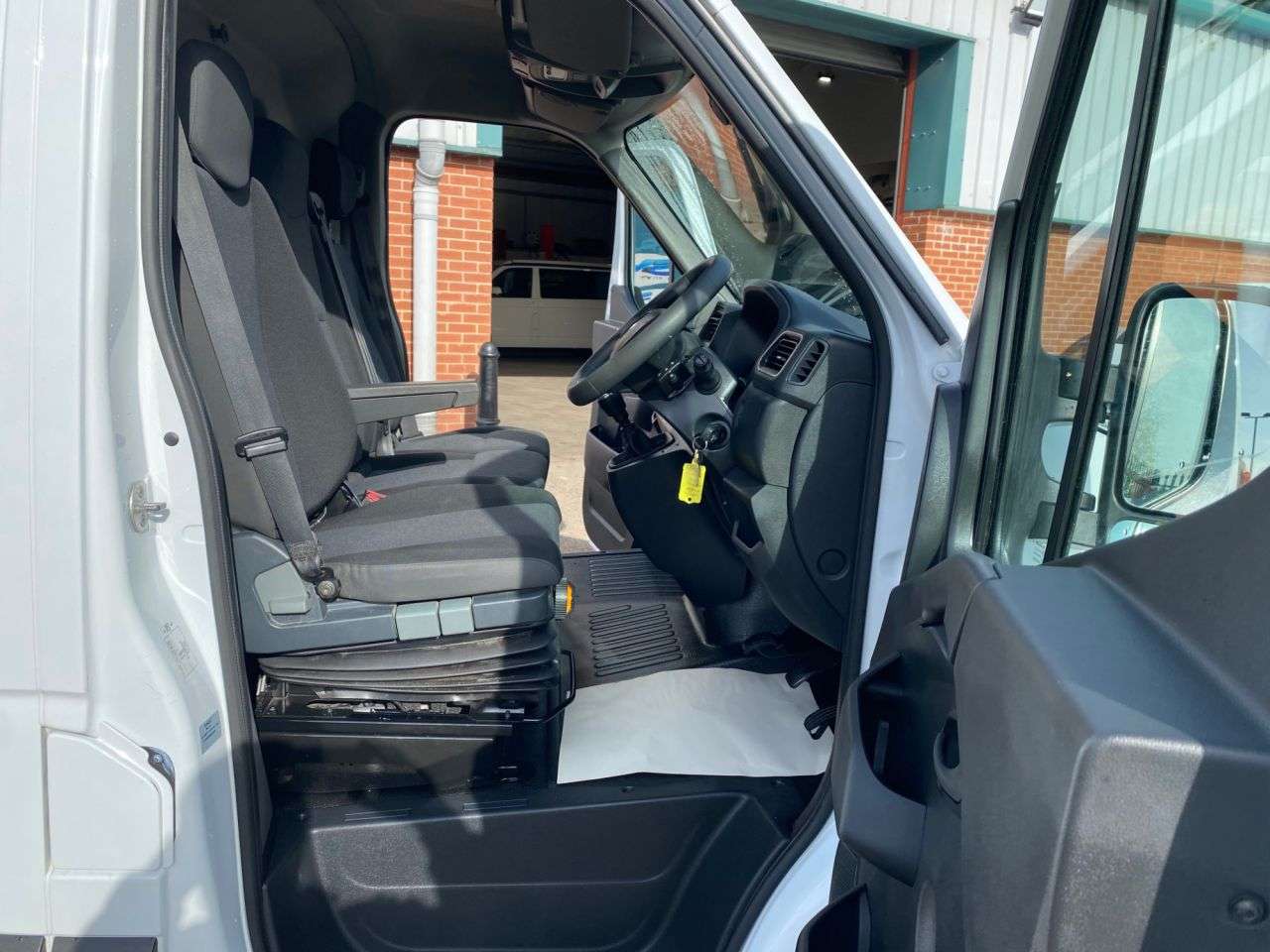 2021 RENAULT MASTER 2021 RENAULT MASTER