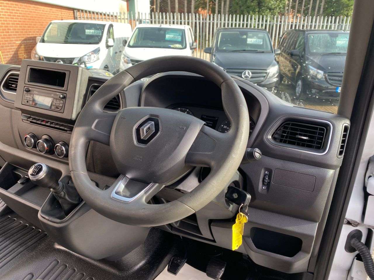 2021 RENAULT MASTER 2021 RENAULT MASTER