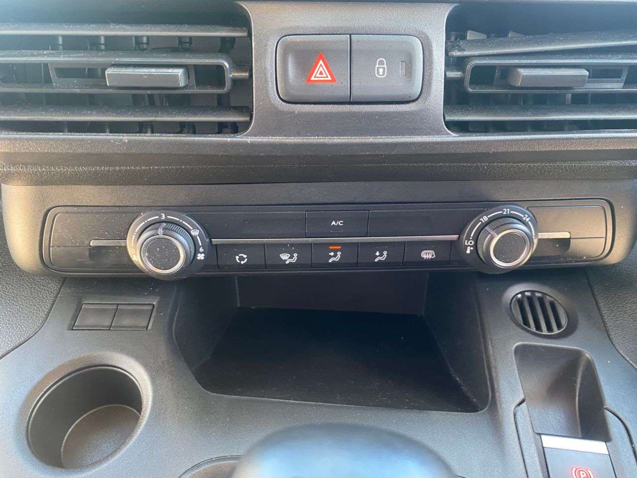 2023 PEUGEOT PARTNER 2023 PEUGEOT PARTNER