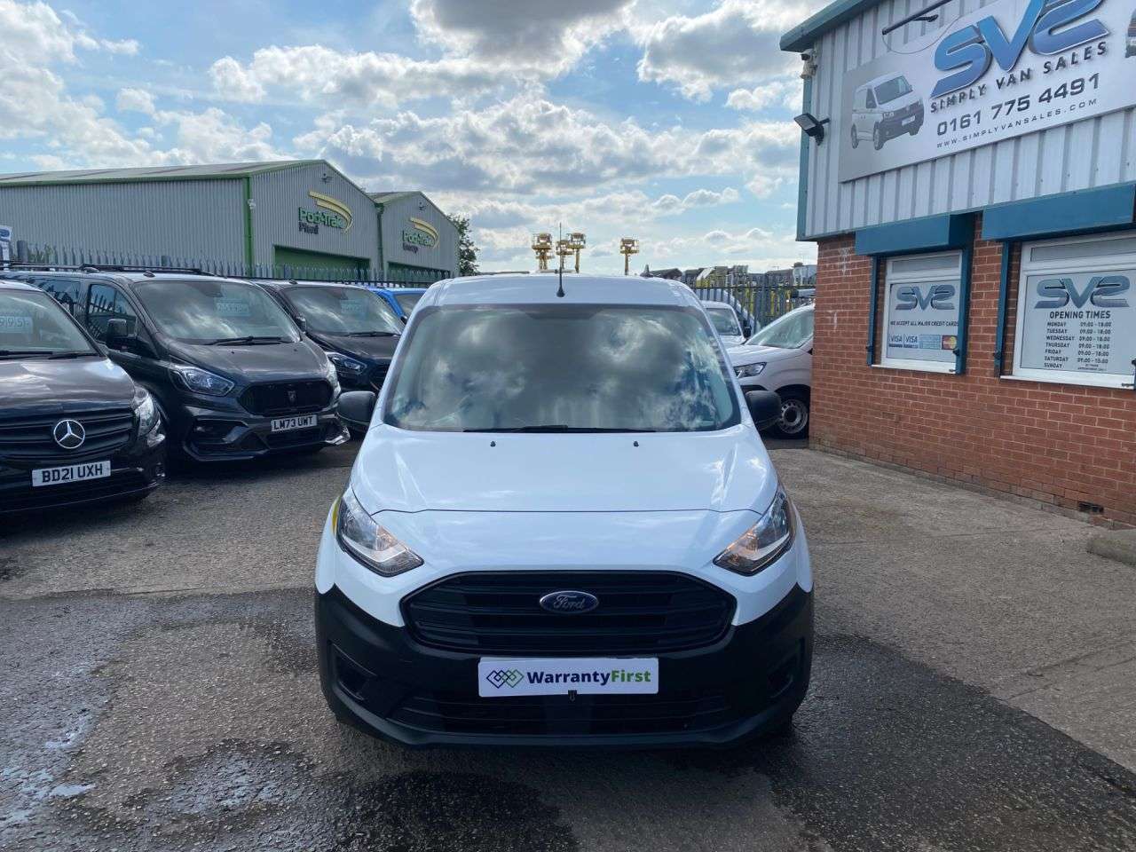 A 2021 FORD TRANSIT CONNECT SWB EURO 6 87,000 MILES 6 SPEED BOX CLEAN VAN CHOICE OF A 2021 FORD TRANSIT CONNECT SWB EURO 6 87,000 MILES 6 SPEED BOX CLEAN VAN CHOICE OF