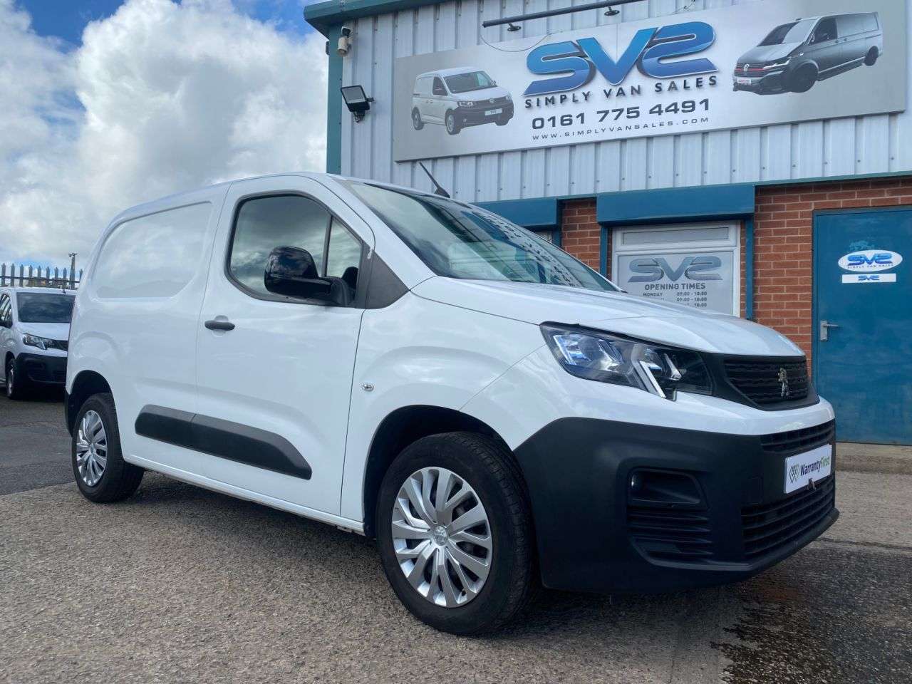 A 2022 PEUGEOT PARTNER 1.5 BlueHDi 1000 PROFESSIONAL PREMIUM VAN DIESEL 6 SPEED SWB EURO 6 100bhp A 2022 PEUGEOT PARTNER 1.5 BlueHDi 1000 PROFESSIONAL PREMIUM VAN DIESEL 6 SPEED SWB EURO 6 100bhp
