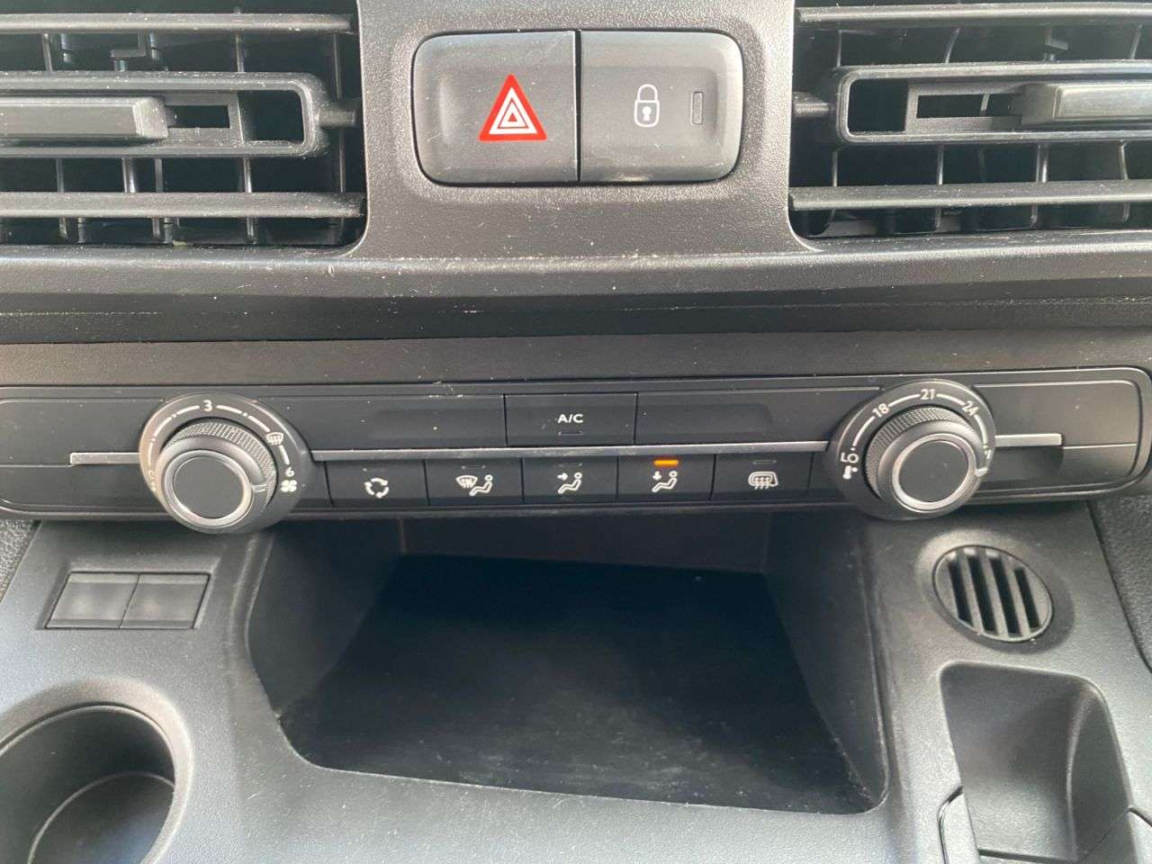 2022 PEUGEOT PARTNER 2022 PEUGEOT PARTNER