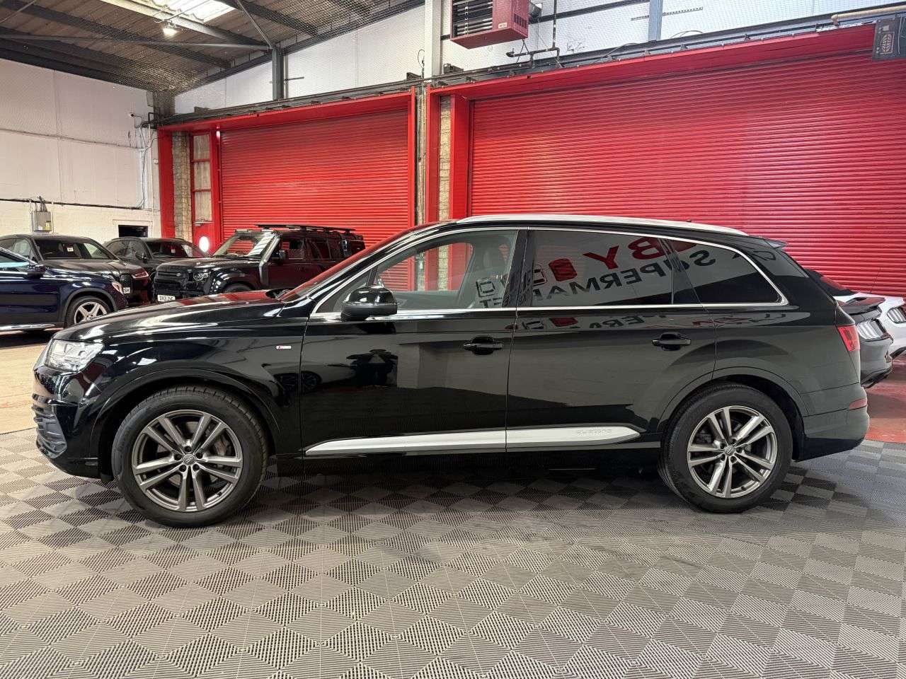 2015 AUDI Q7 2015 AUDI Q7