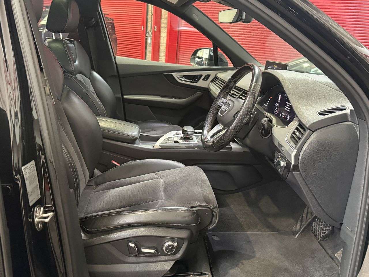 2015 AUDI Q7 2015 AUDI Q7