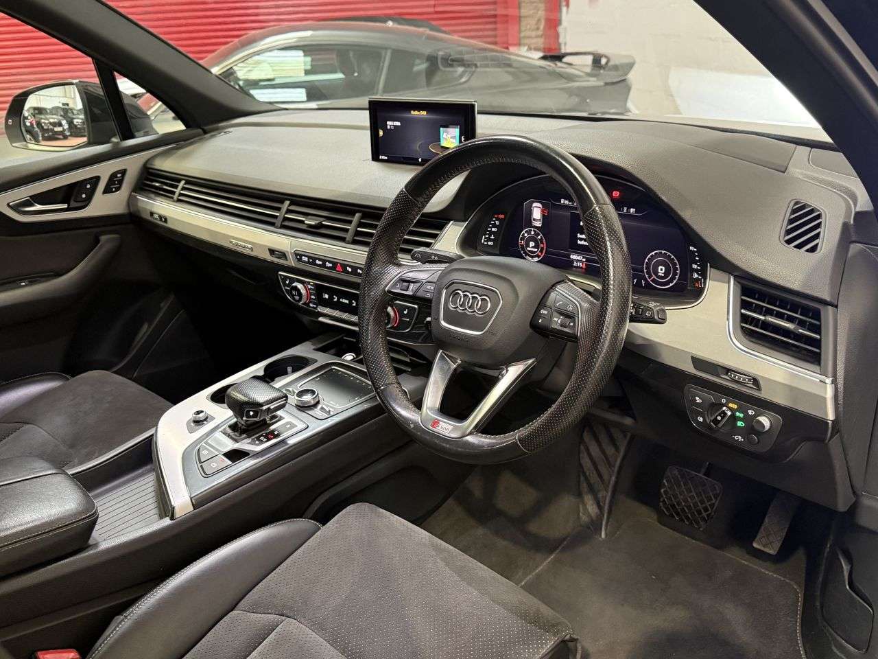 2015 AUDI Q7 2015 AUDI Q7