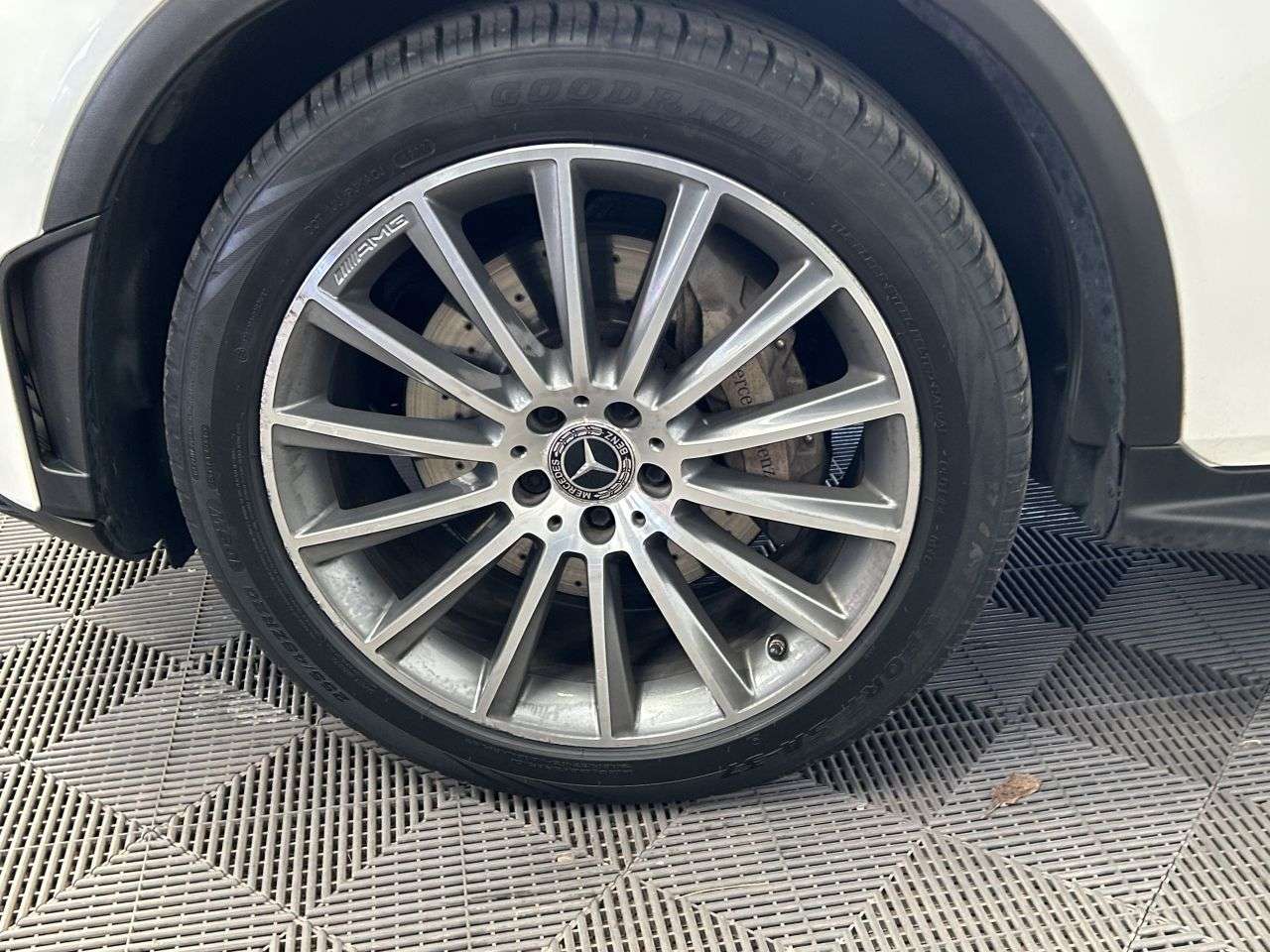 2019 MERCEDES-BENZ GLC 2019 MERCEDES-BENZ GLC