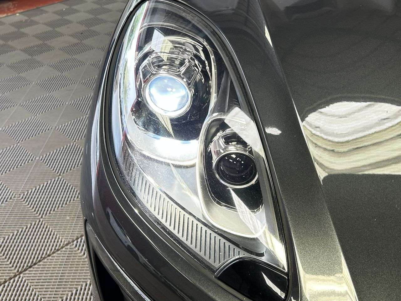 2016 PORSCHE MACAN 2016 PORSCHE MACAN