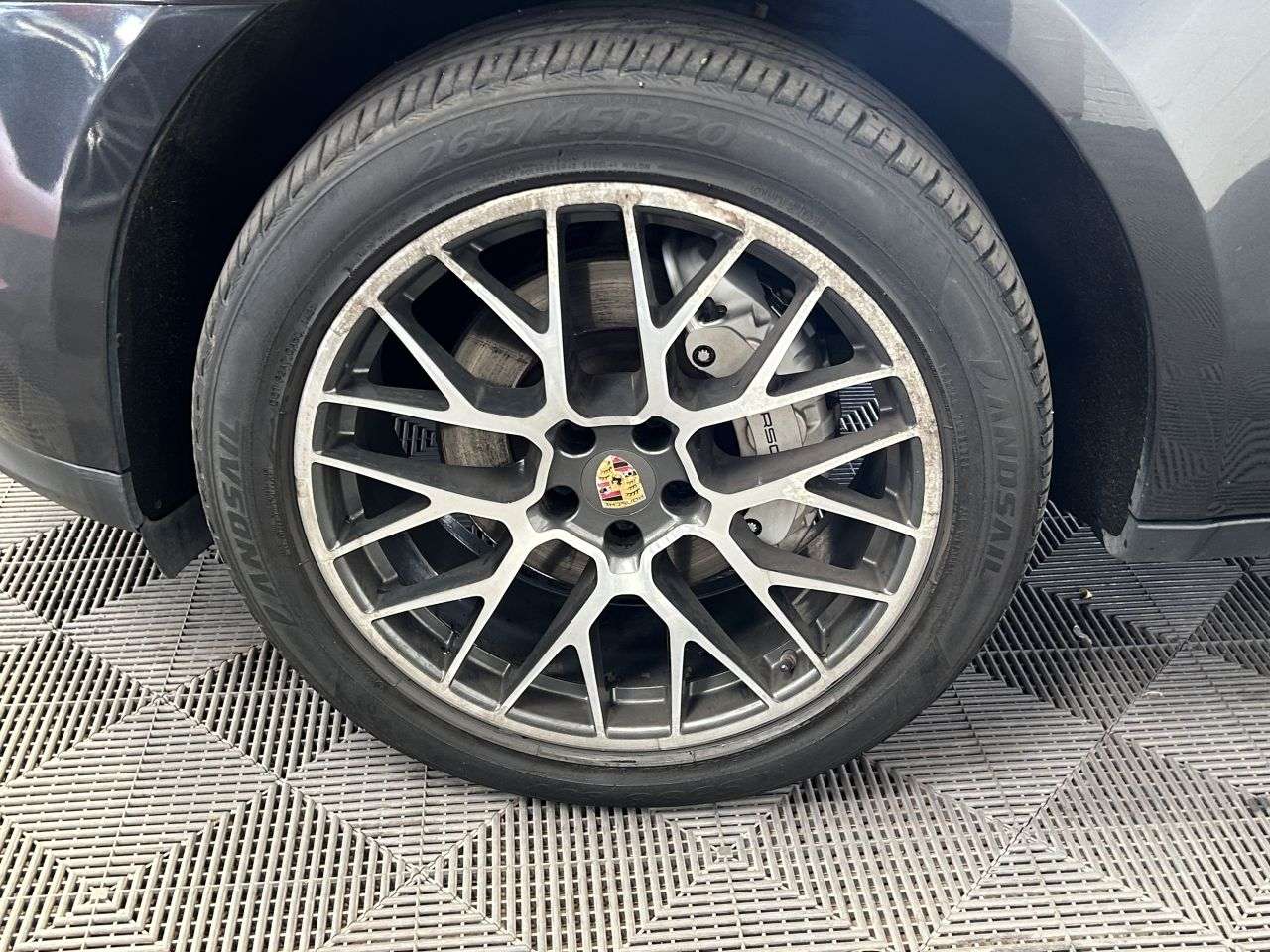 2016 PORSCHE MACAN 2016 PORSCHE MACAN