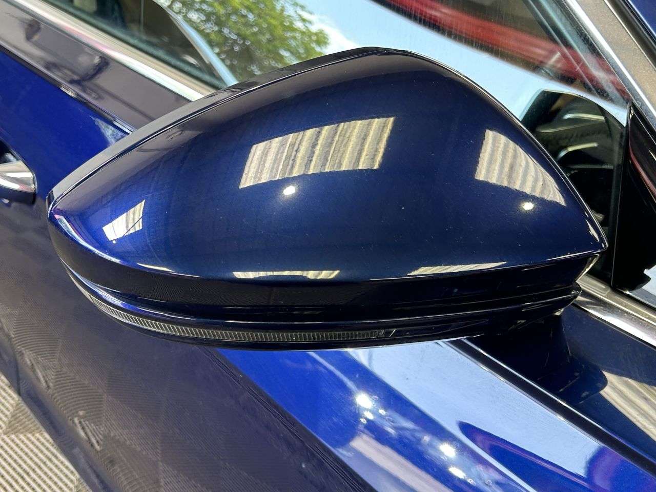 2018 AUDI A8 2018 AUDI A8