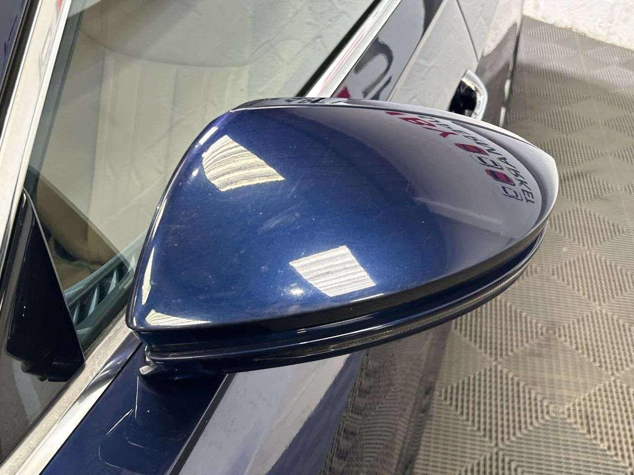 2018 AUDI A8 2018 AUDI A8