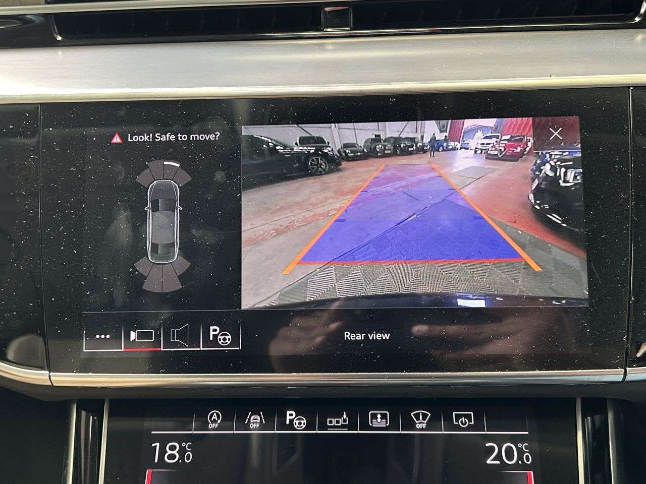 2018 AUDI A8 2018 AUDI A8