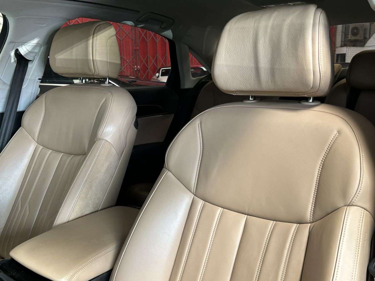 2018 AUDI A8 2018 AUDI A8