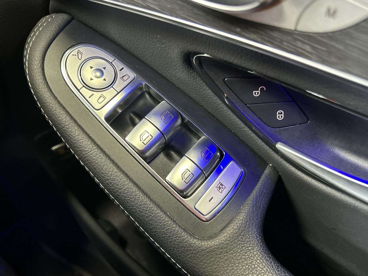 2022 MERCEDES-BENZ GLC 2022 MERCEDES-BENZ GLC