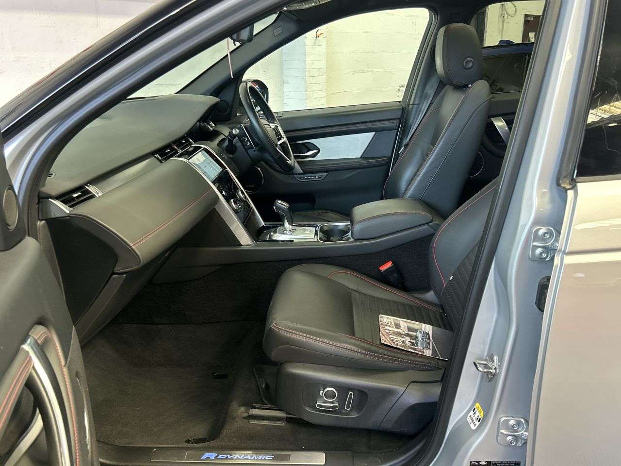 2021 LAND ROVER DISCOVERY SPORT 2021 LAND ROVER DISCOVERY SPORT