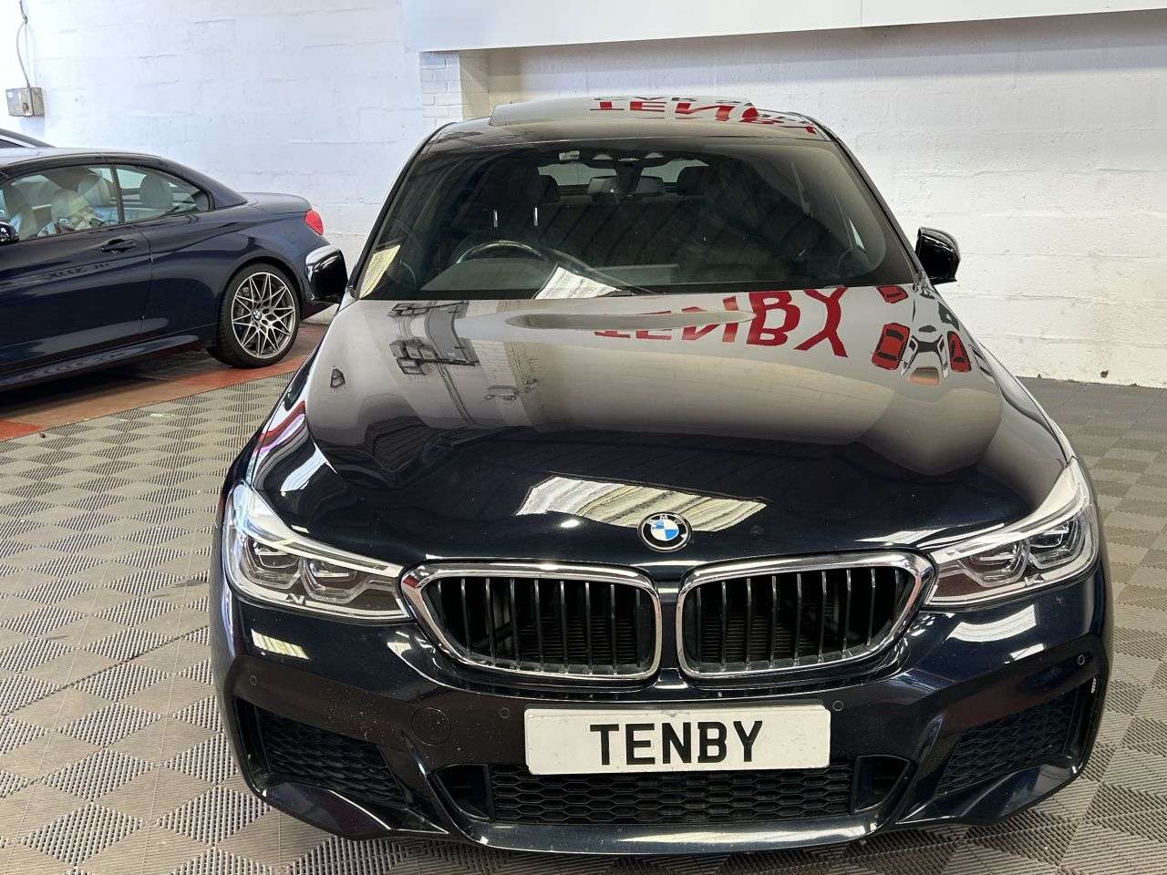 A 2018 BMW 6 SERIES GRAN TURISMO 3.0 630d M Sport GT 5dr Diesel Auto Euro 6 (s/s) (265 ps) FHTD SEATS+SATNAV A 2018 BMW 6 SERIES GRAN TURISMO 3.0 630d M Sport GT 5dr Diesel Auto Euro 6 (s/s) (265 ps) FHTD SEATS+SATNAV