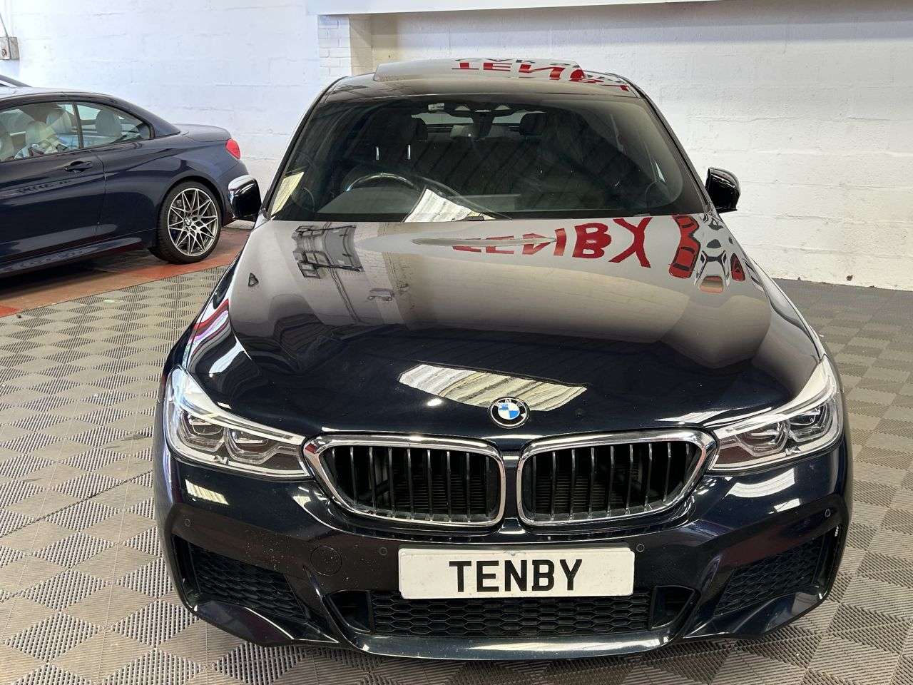 A 2018 BMW 6 SERIES GRAN TURISMO 3.0 630d M Sport GT 5dr Diesel Auto Euro 6 (s/s) (265 ps) FHTD SEATS+SATNAV A 2018 BMW 6 SERIES GRAN TURISMO 3.0 630d M Sport GT 5dr Diesel Auto Euro 6 (s/s) (265 ps) FHTD SEATS+SATNAV