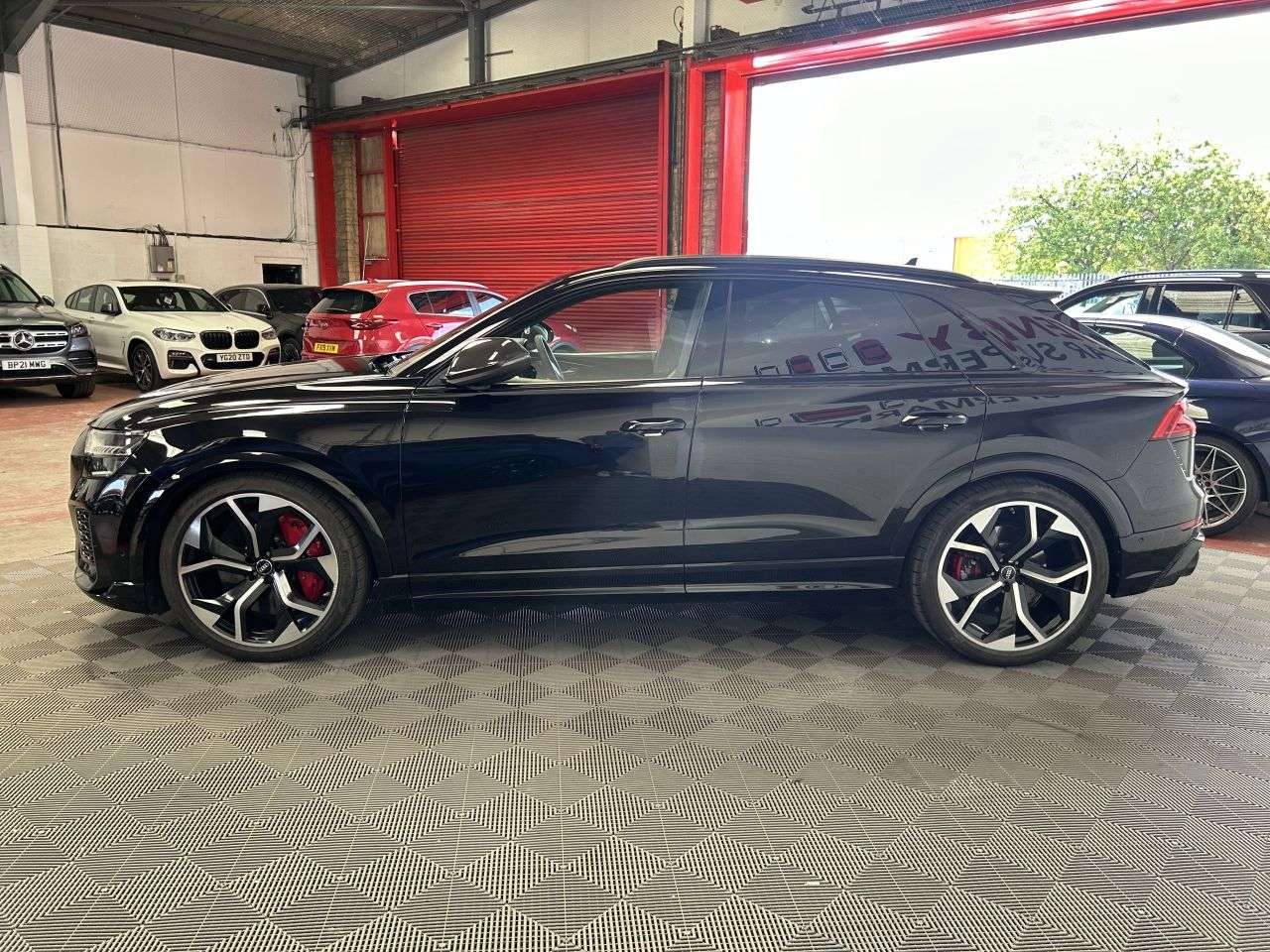 2020 AUDI RSQ8 2020 AUDI RSQ8