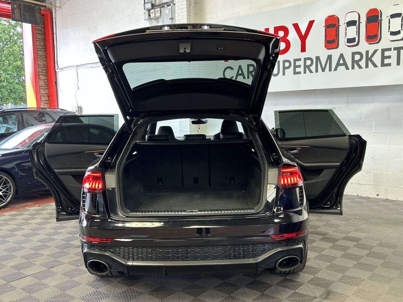 2020 AUDI RSQ8 2020 AUDI RSQ8