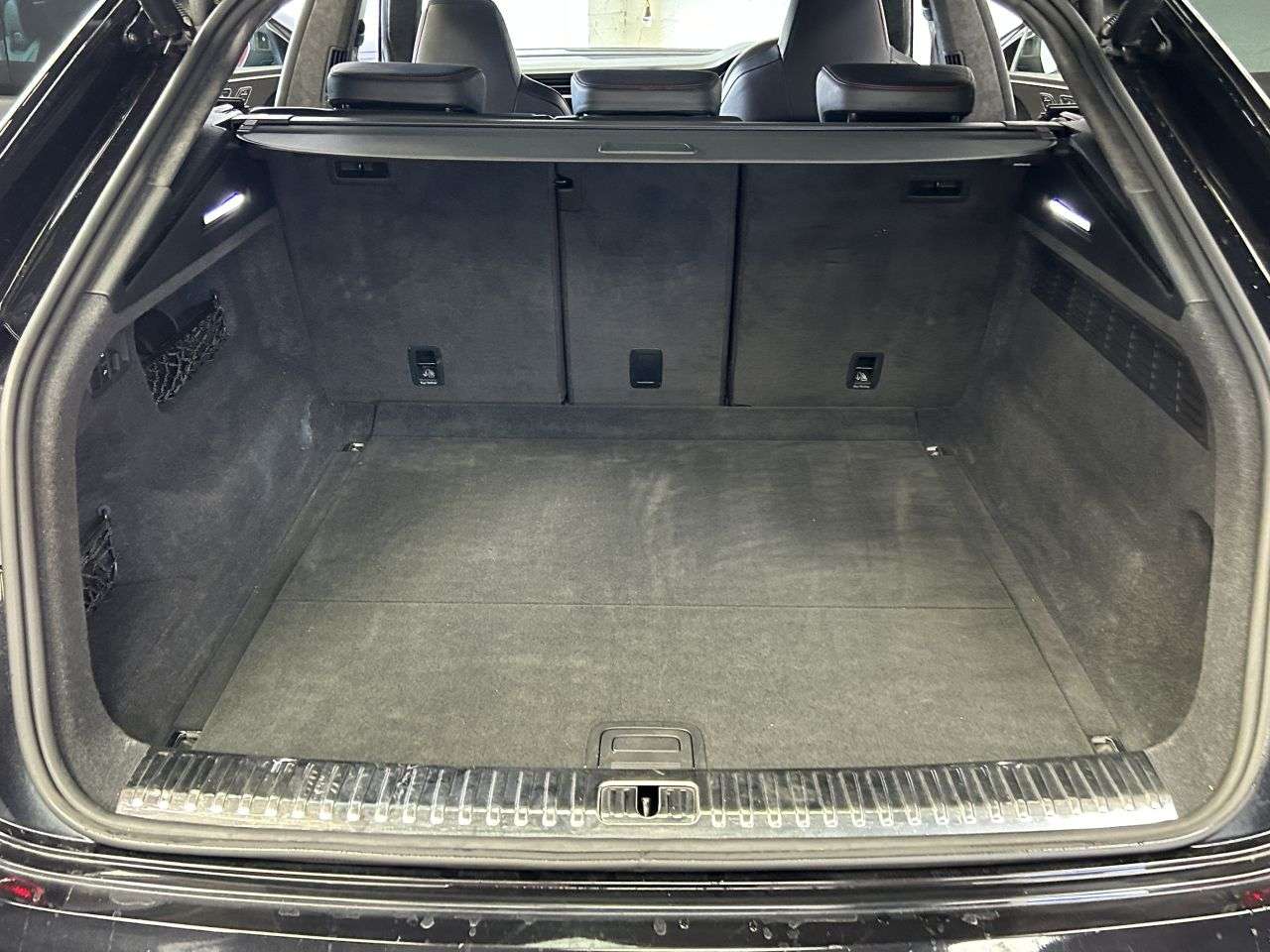 2020 AUDI RSQ8 2020 AUDI RSQ8