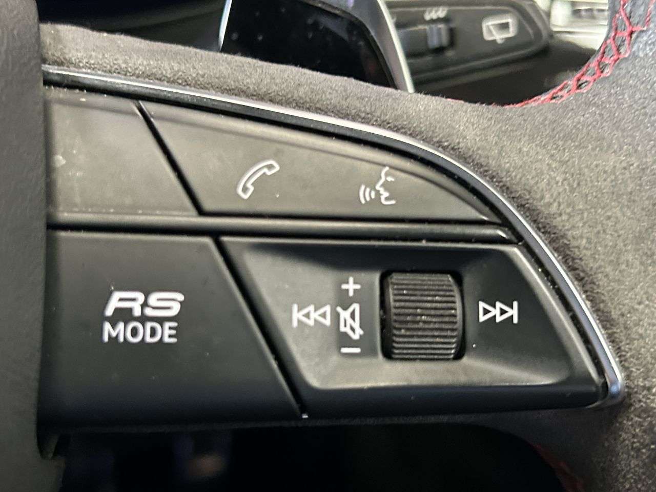 2020 AUDI RSQ8 2020 AUDI RSQ8