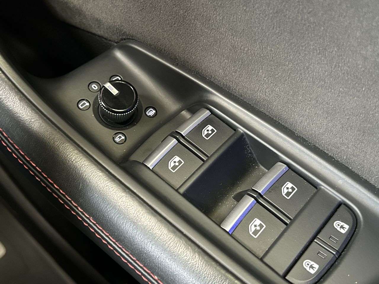 2020 AUDI RSQ8 2020 AUDI RSQ8