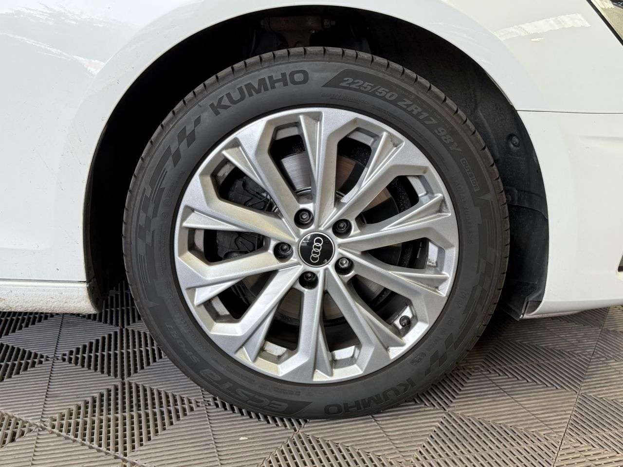 2021 AUDI A4 AVANT 2021 AUDI A4 AVANT