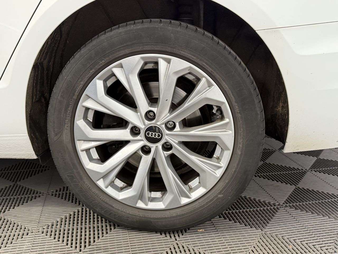 2021 AUDI A4 AVANT 2021 AUDI A4 AVANT