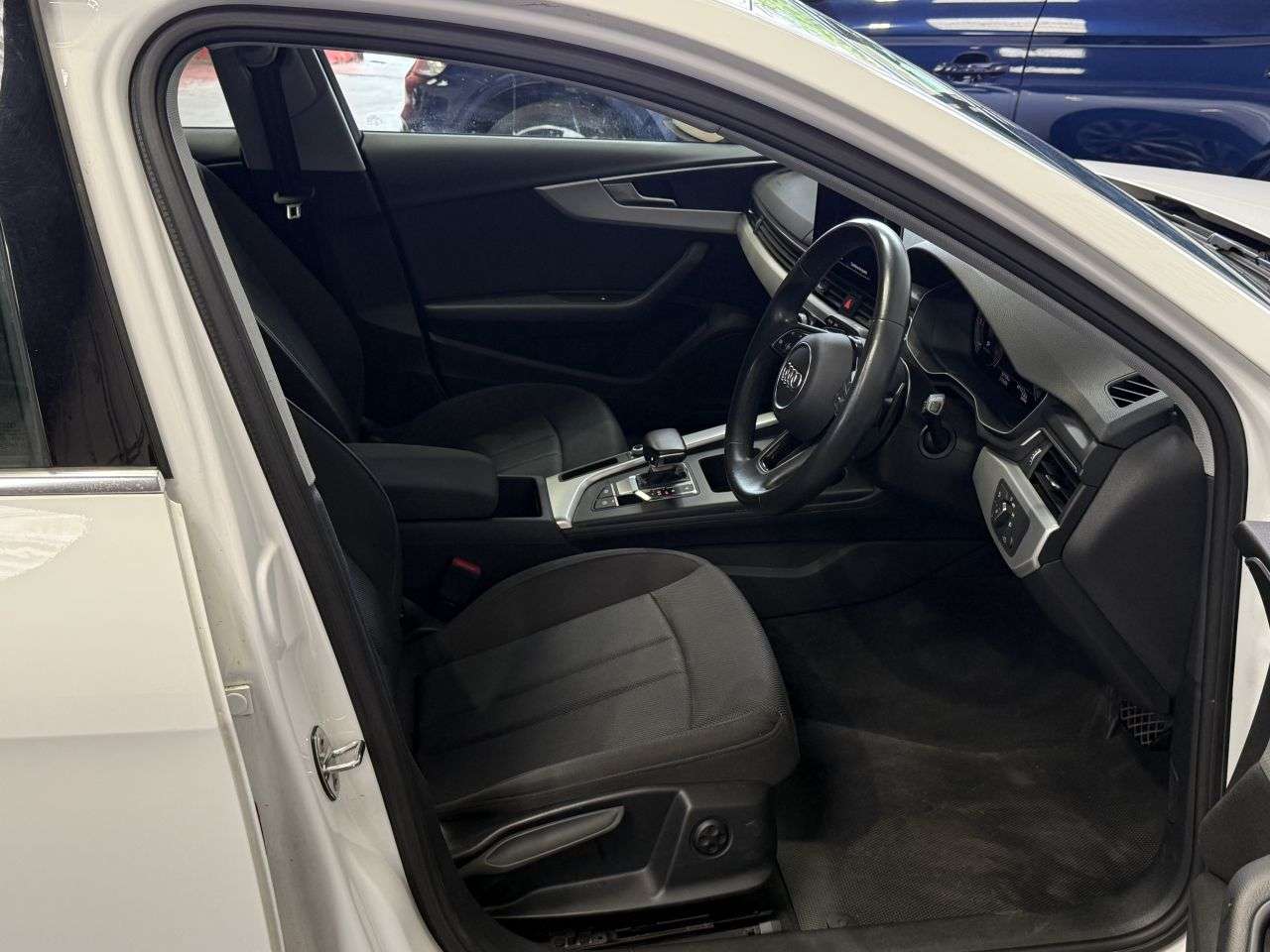 2021 AUDI A4 AVANT 2021 AUDI A4 AVANT