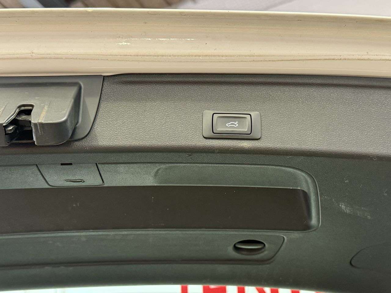 2021 AUDI A4 AVANT 2021 AUDI A4 AVANT