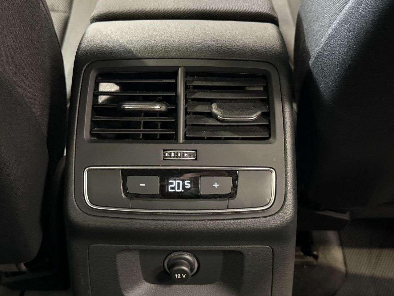 2021 AUDI A4 AVANT 2021 AUDI A4 AVANT