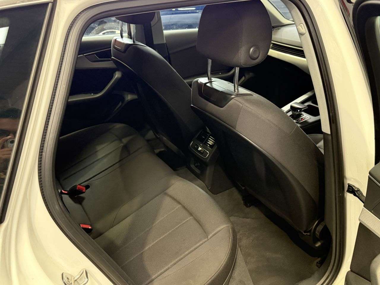 2021 AUDI A4 AVANT 2021 AUDI A4 AVANT