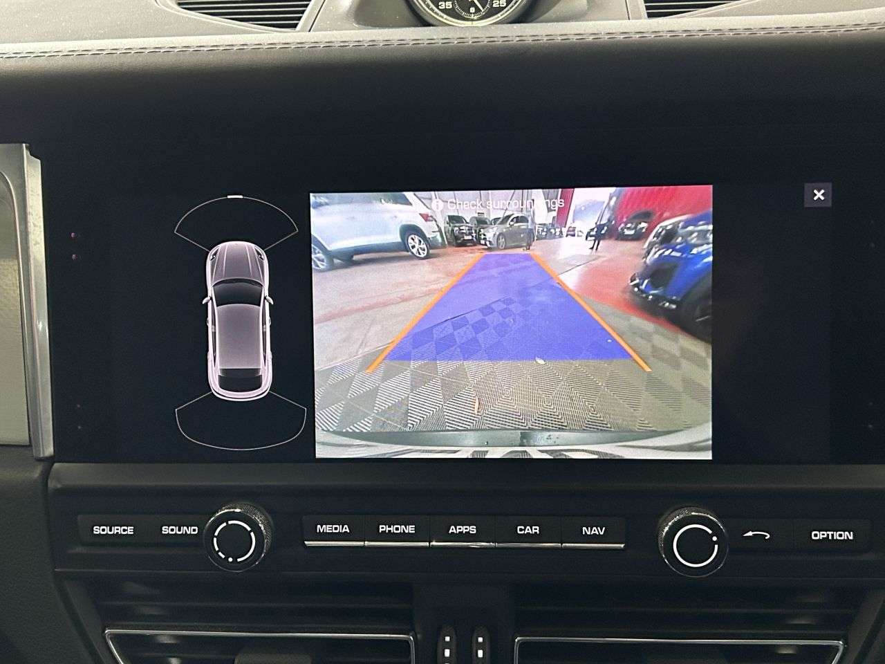 2019 PORSCHE MACAN 2019 PORSCHE MACAN