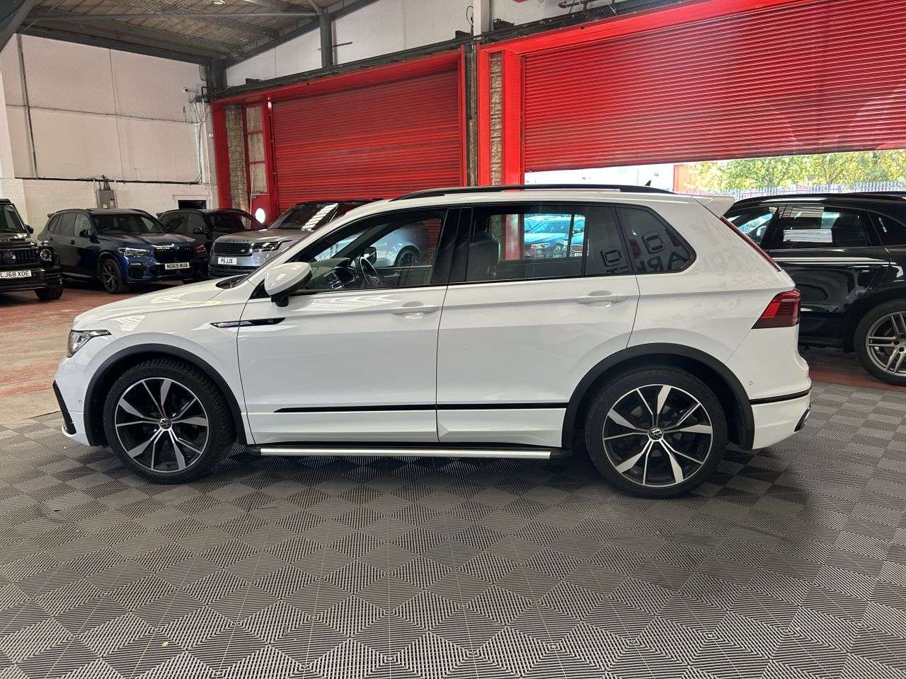 2021 VOLKSWAGEN TIGUAN 2021 VOLKSWAGEN TIGUAN