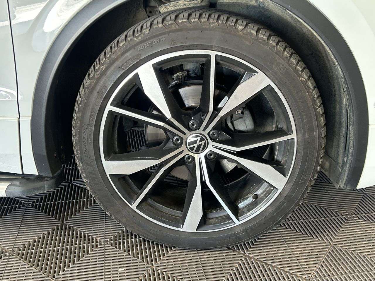 2021 VOLKSWAGEN TIGUAN 2021 VOLKSWAGEN TIGUAN