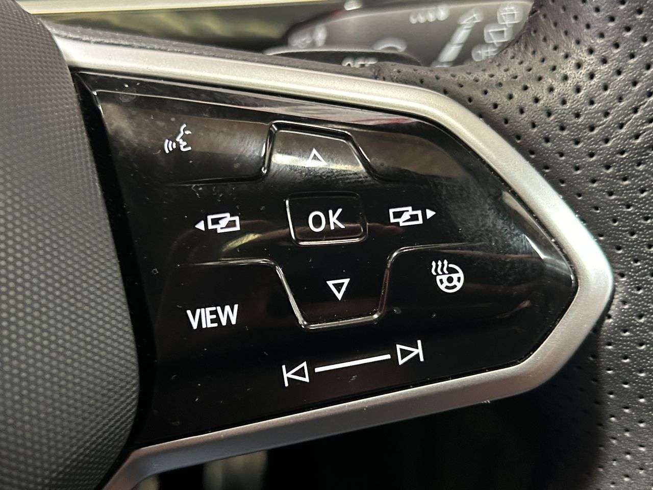 2021 VOLKSWAGEN TIGUAN 2021 VOLKSWAGEN TIGUAN