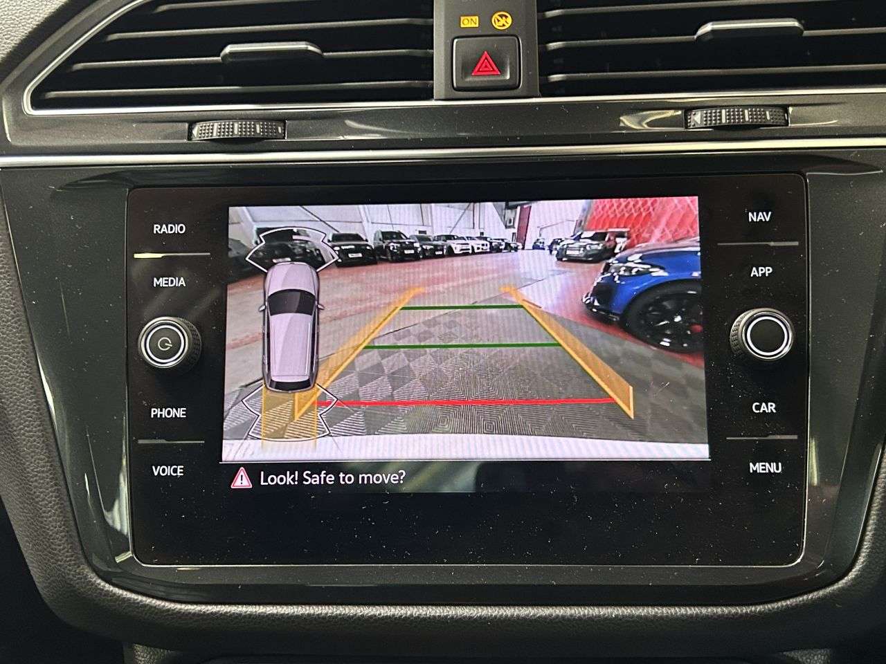 2021 VOLKSWAGEN TIGUAN 2021 VOLKSWAGEN TIGUAN