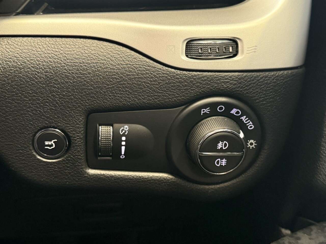 2018 JEEP CHEROKEE 2018 JEEP CHEROKEE