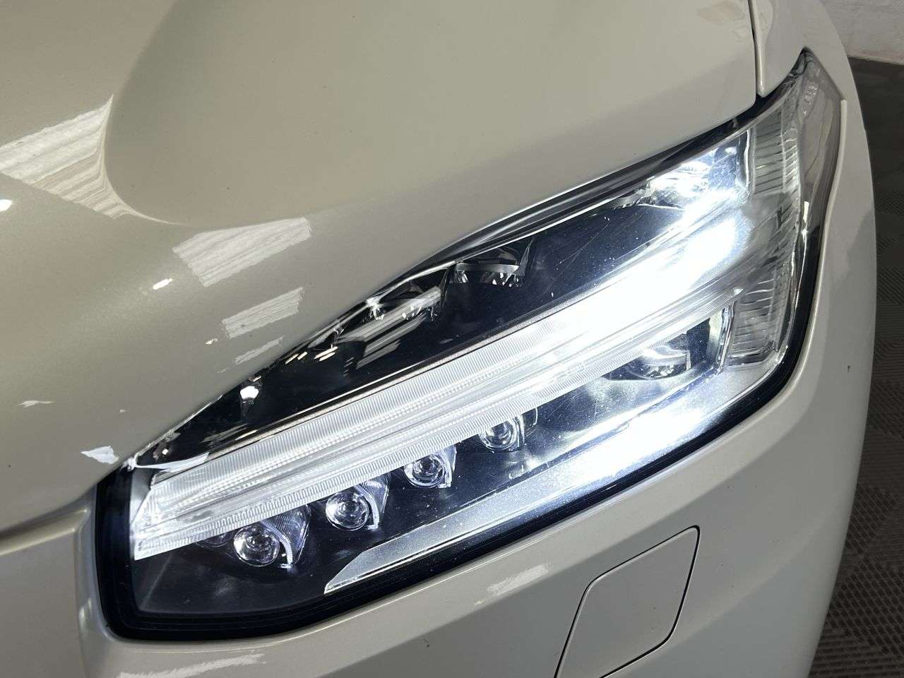 2017 VOLVO XC90 2017 VOLVO XC90