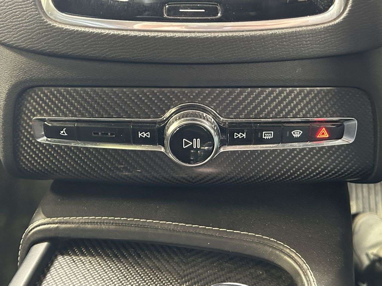 2017 VOLVO XC90 2017 VOLVO XC90