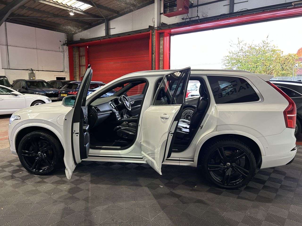 2017 VOLVO XC90 2017 VOLVO XC90